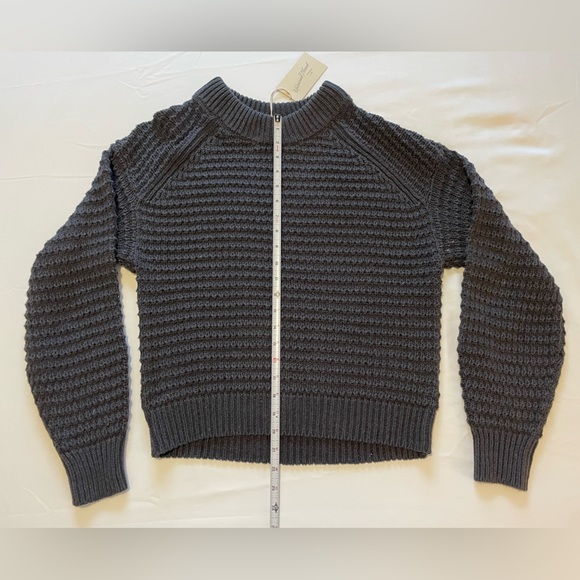 Charcoal Gray Sweater - Picture 2 of 4